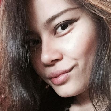 criselda volks nude